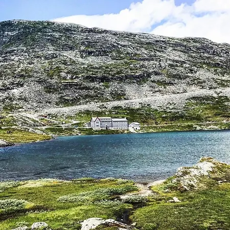 Djupvasshytta